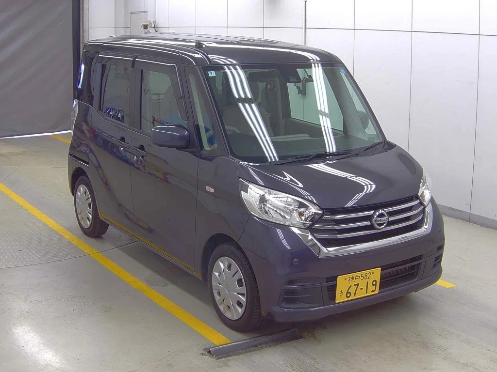 Nissan Dayz Roox B21A 2018